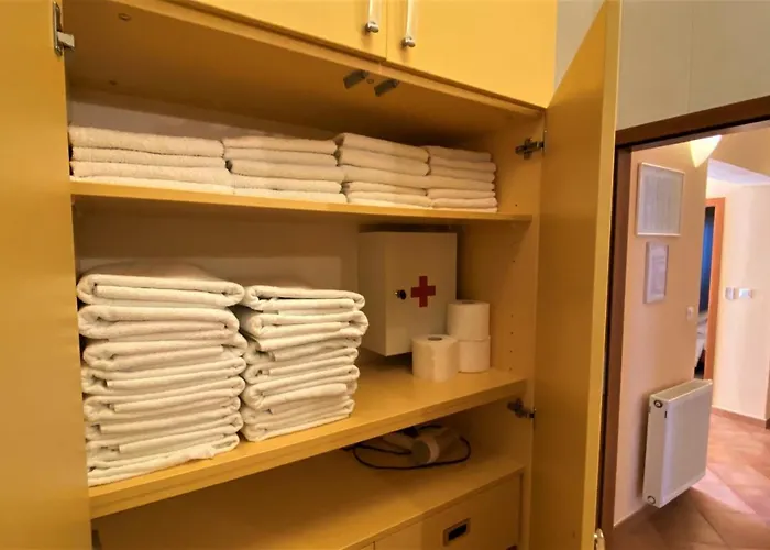 Center Exclusive Seaview For 4 * Trogir