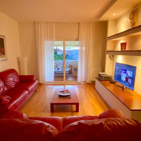 Center Exclusive Seaview For 4