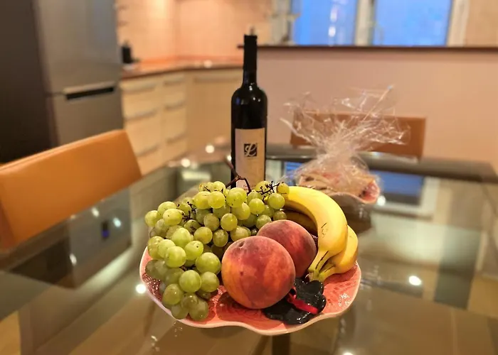 Center Exclusive Seaview For 4 *