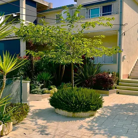 Center Exclusive Seaview For 4 아파트