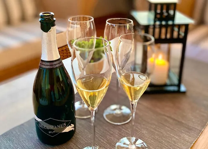 아파트 Center Exclusive Seaview For 4 *