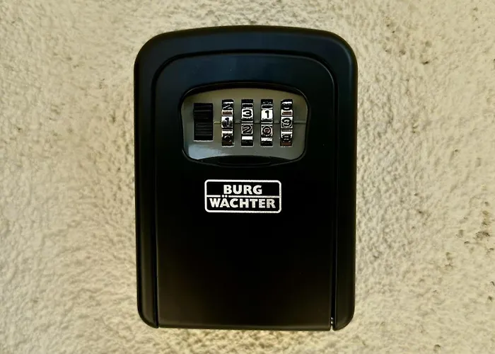 Center Exclusive Seaview For 4 아파트 트로기르